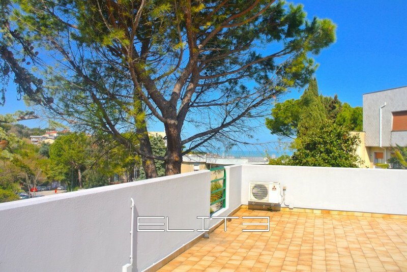 Ancona Terraced House In Ancona, Marche, Italy For Sale (12213951)