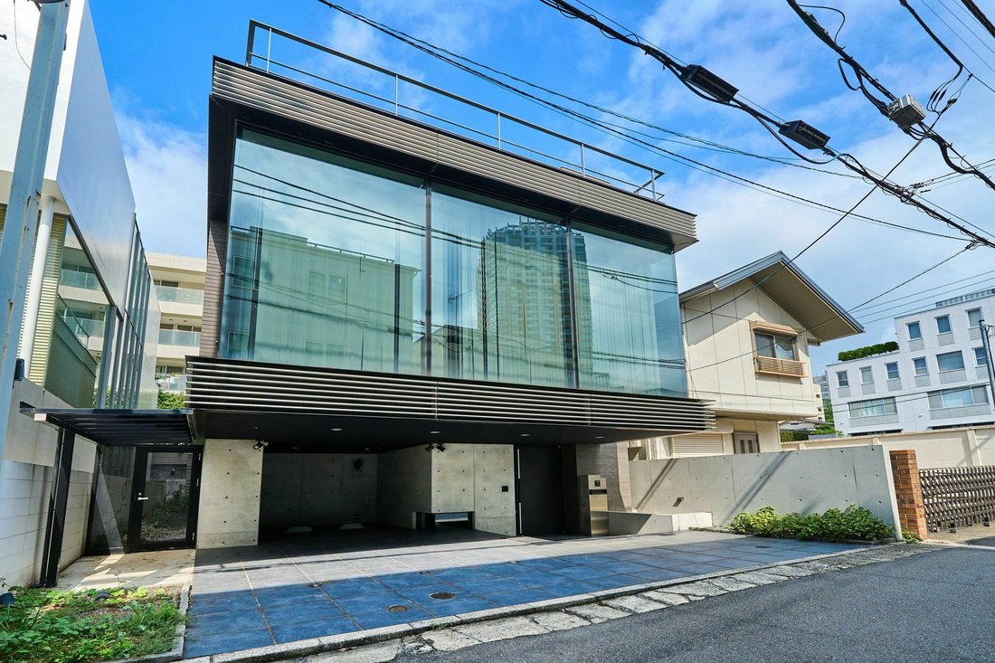 Jingumae 5, House In Shibuya City, Tokyo, Japan For Sale (10787124)