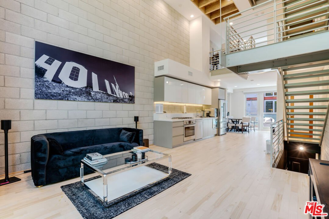 condo-los-angeles-in-los-angeles-california-united-states-for-sale