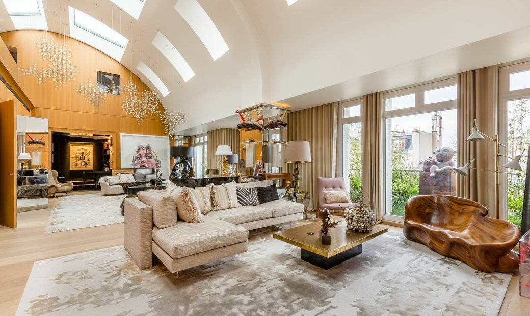 Royal Monceau, Paris Viii Prestige Penthouse With Terraces In Paris