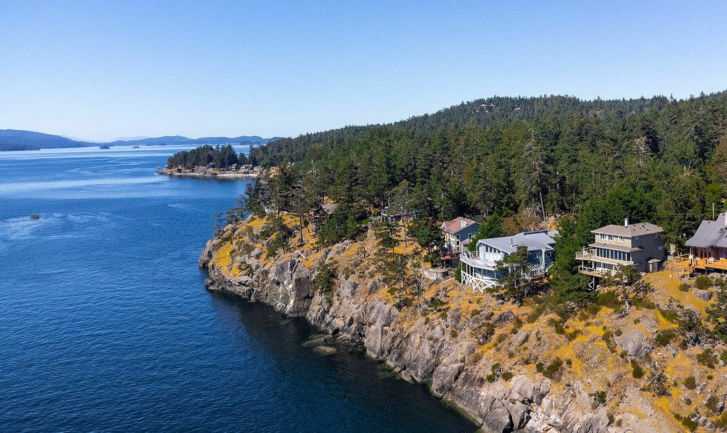 Pender Island Oceanfront In Pender Island, British Columbia, Canada For