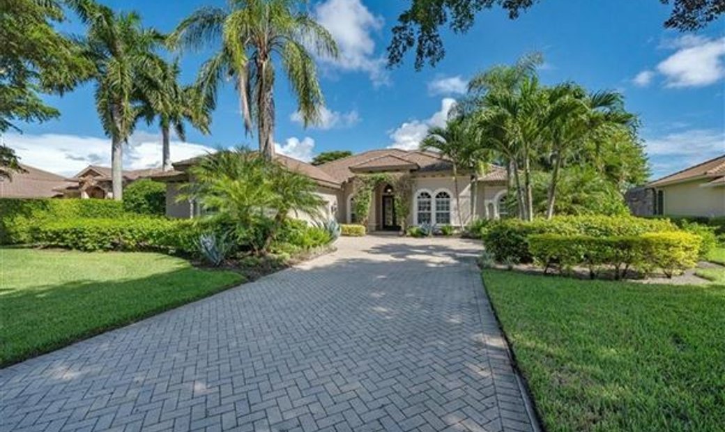 Updated Home In The Classics In Lely Resort In Naples, Florida, United