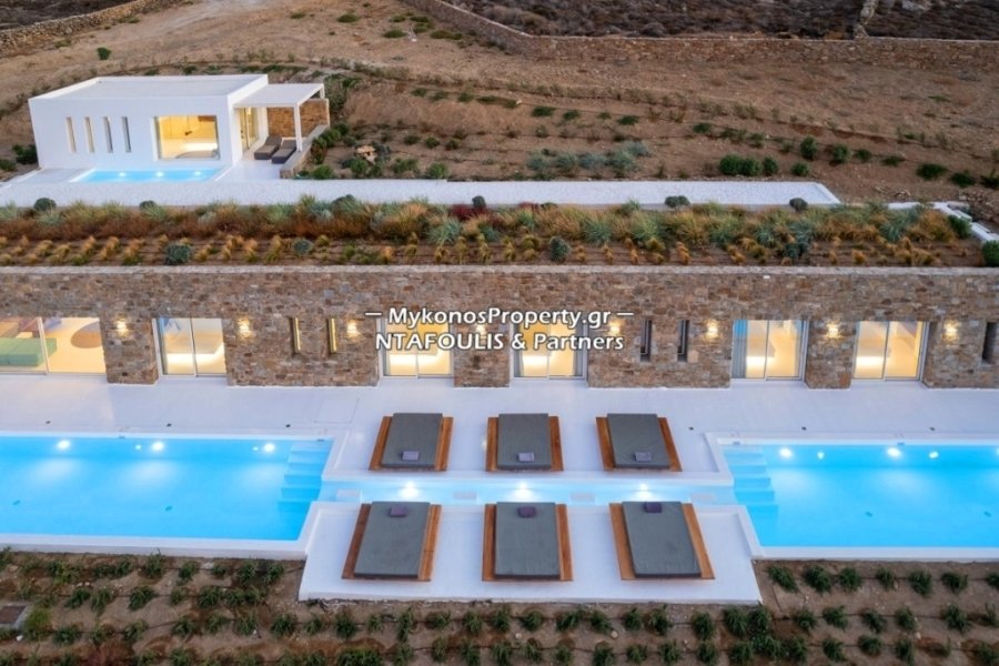 Villa in Ano Mera Community, Aegean, Greece 1 - 12222087
