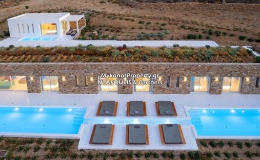 Villa in Ano Mera Community, Aegean, Greece 1