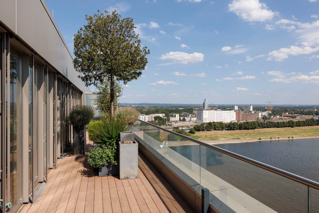 Luxurious And Spectacular Penthouse In Cologne, North Rhine Westphalia