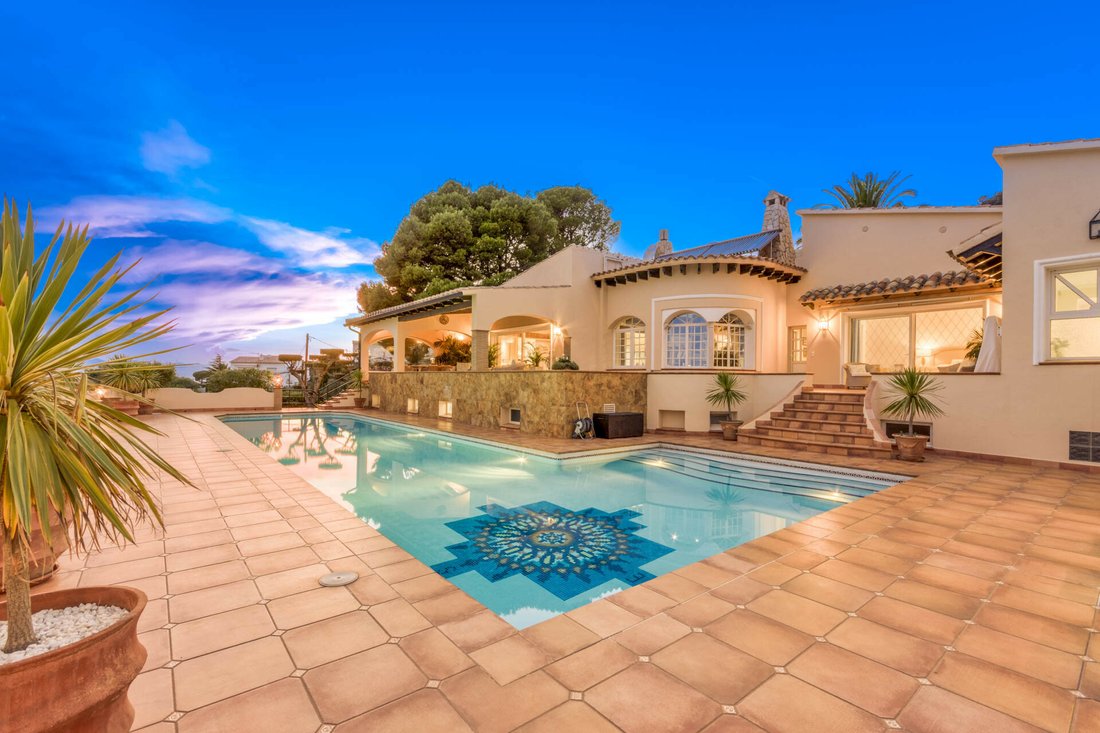 Villa With Impressive Sea Views, 5 Minutes To The Beach Of In Catalonia, Spain For Sale (12224280)