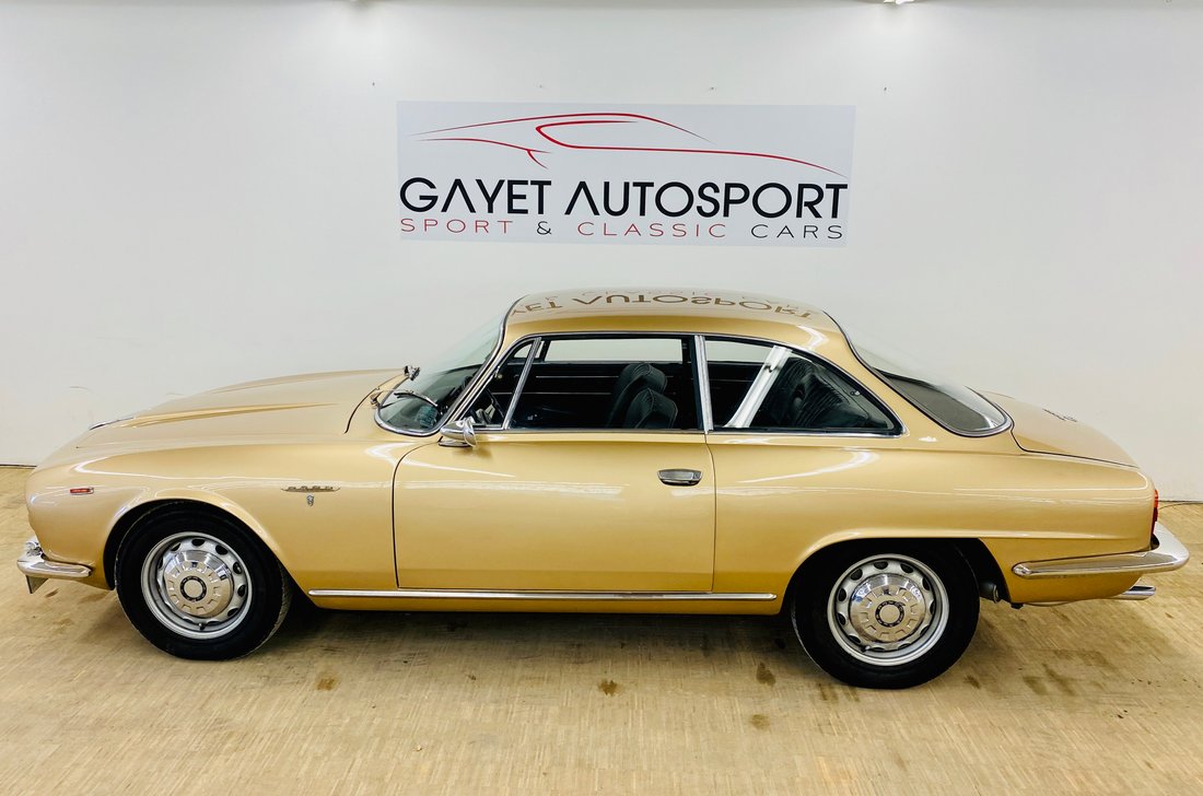 Coupe in Gaillac, Occitanie, France 3 - 12225635