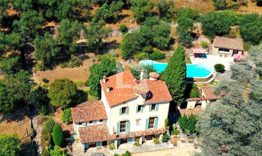 Grasse House In Grasse, Provence Alpes Côte D'azur, France For Sale