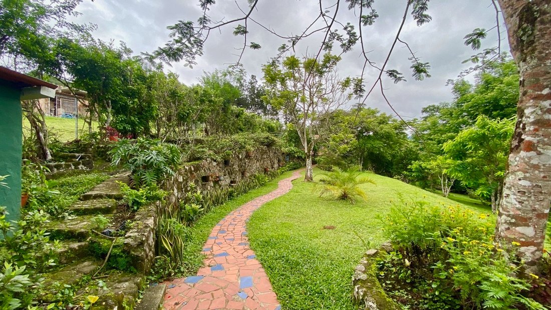 3 Independent Houses And Large In Anton Valley, Coclé Province, Panama
