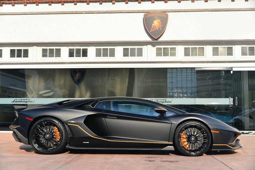 2022 Aventador In Beverly Hills, California, United States