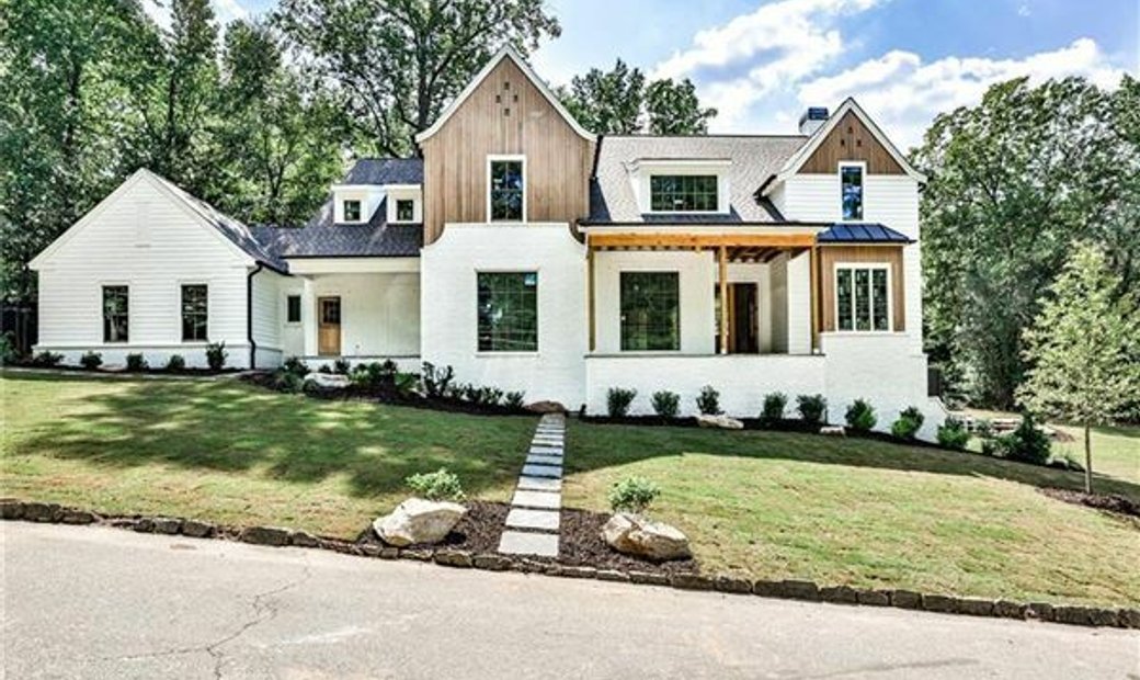 Magnificent New Construction In Pine Hills In Atlanta, United