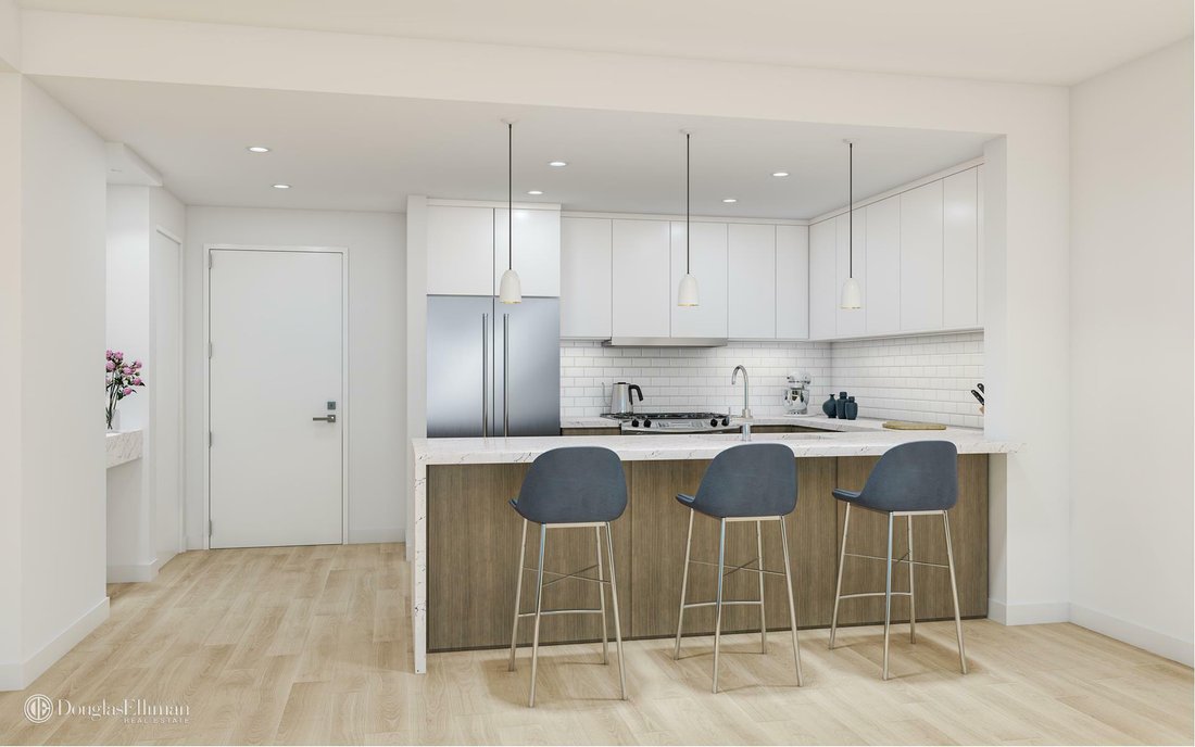 Condo Great Neck In Great Neck, New York, United States For Sale (12229923)