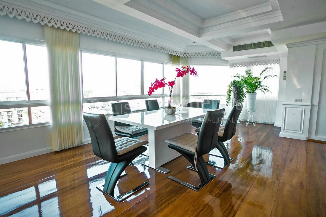 Condominio en Chiang Mai, Provincia de Chiang Mai, Tailandia 3 - 12228495