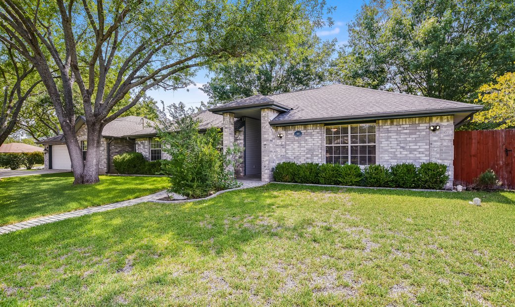 ¡Increíble Casa De Un Piso En Un Lote De En Texas, Estados
