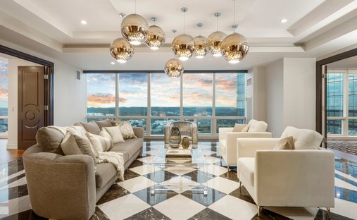 Condo in White Plains, New York, United States 1