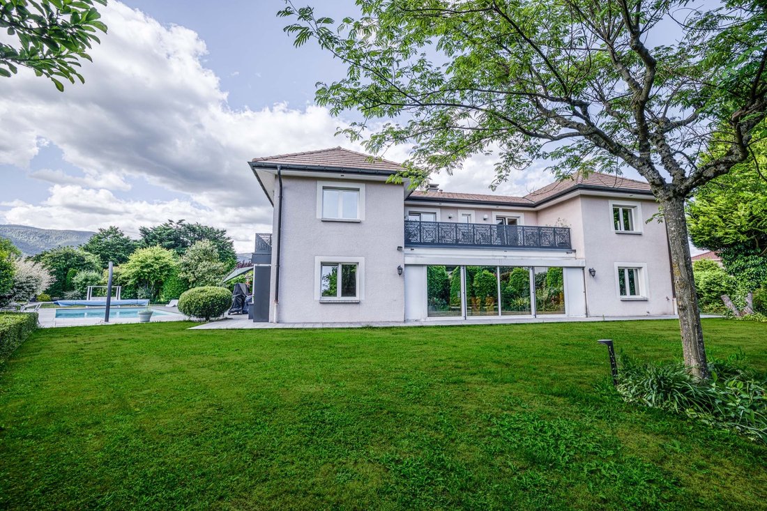 Spacious House Of In Divonne Les Bains, Auvergne Rhône Alpes, France For Sale (12229166)