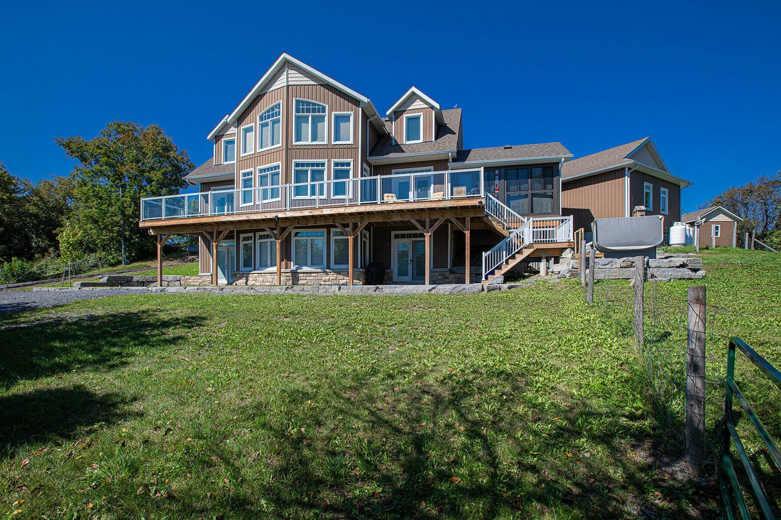 Rural Living In Odessa, Ontario, Canada For Sale (12235949)