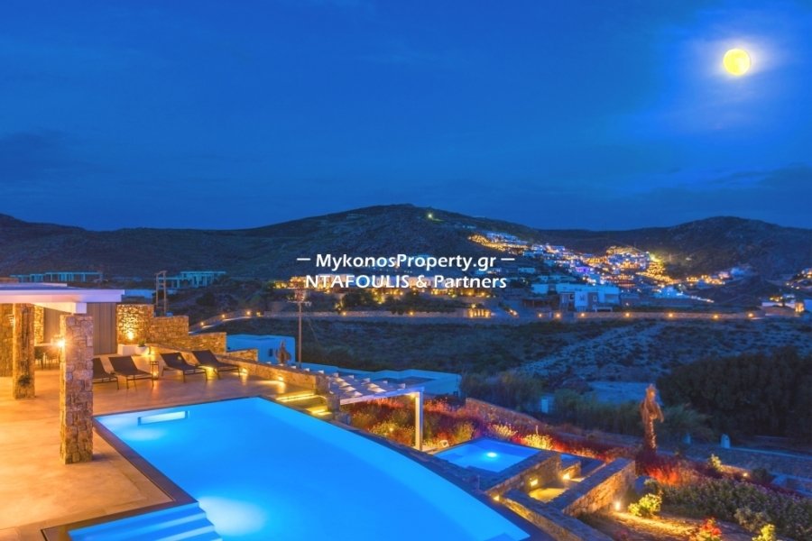Villa in Ano Mera Community, Aegean, Greece 2 - 12236409