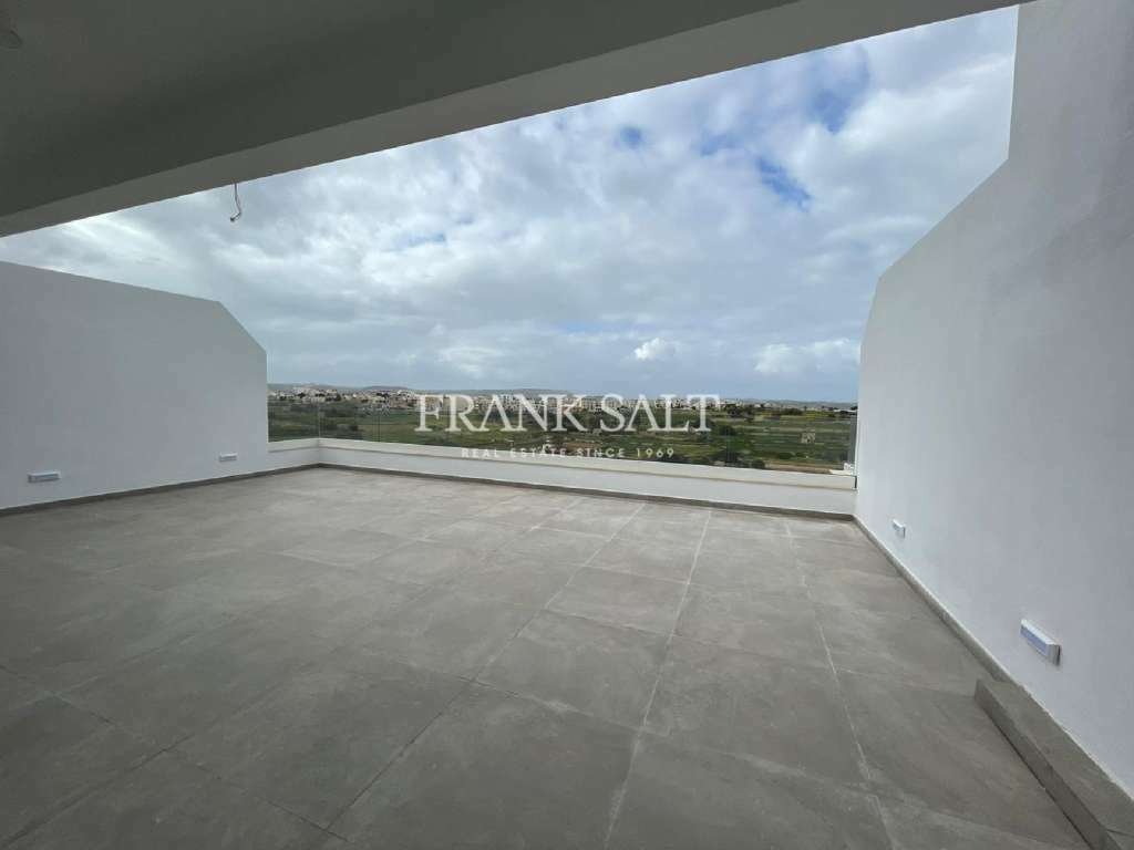 Gharghur, Finished Penthouse In Naxxar, Malta For Sale (12238747)