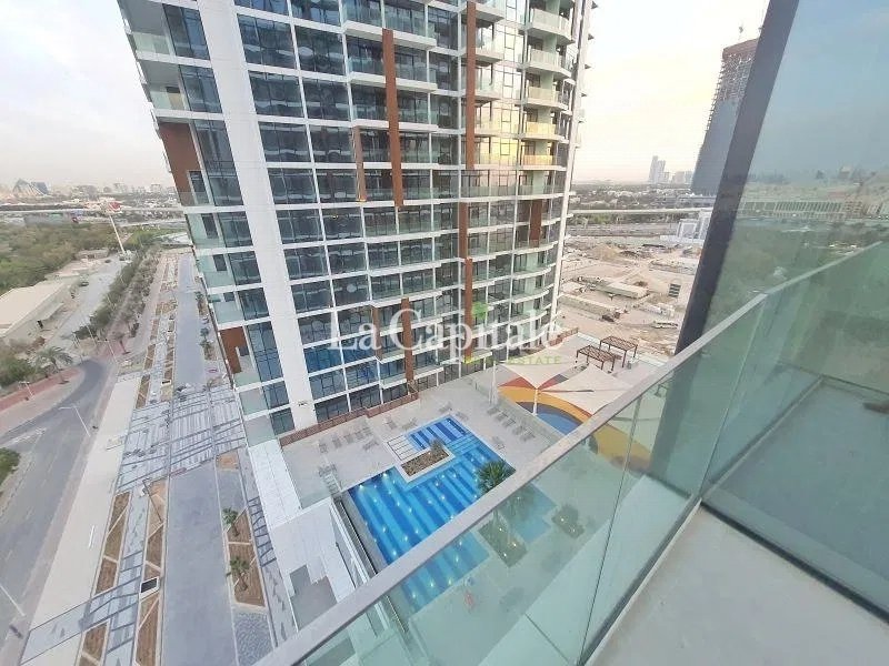Apartamento en Dubái, Dubái, Emiratos Árabes Unidos 1 - 12238374