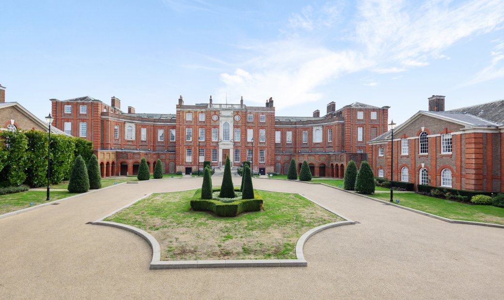 Roehampton House In London, England, United Kingdom For Sale (12239772)