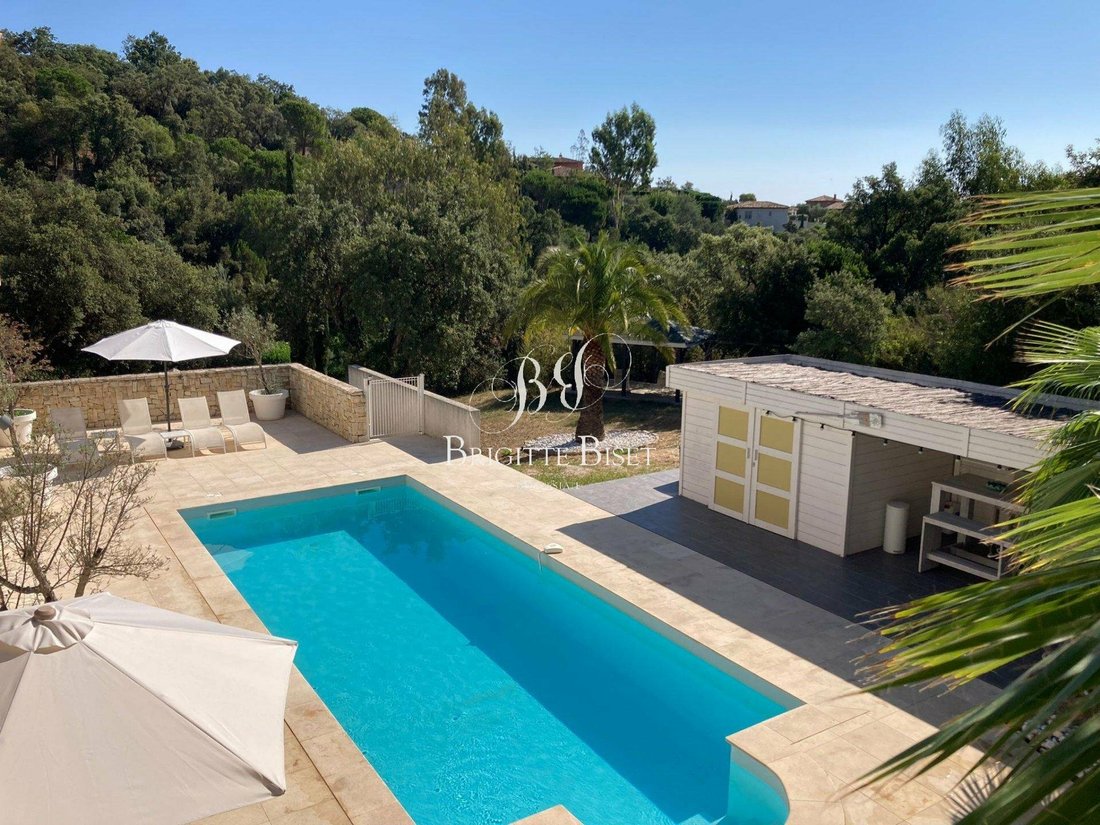 Villa à Vendre à Sainte Dans Sainte Maxime, Provence Alpes Côte D'azur