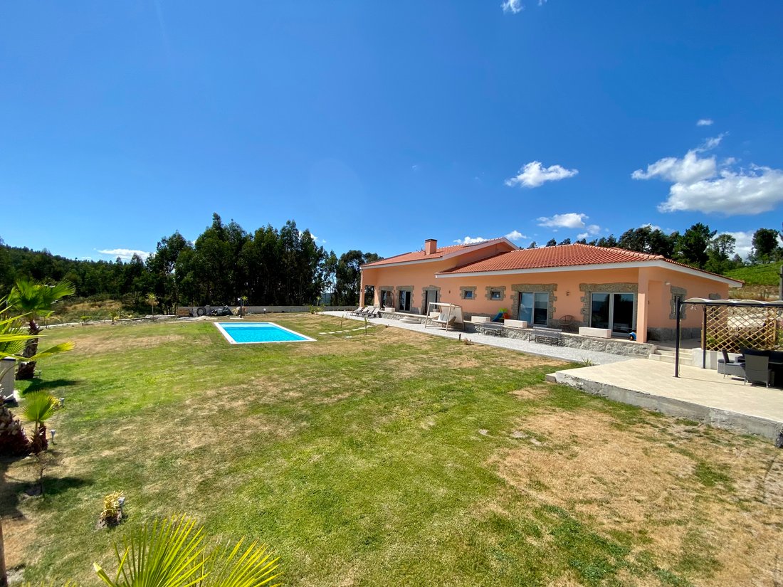 House in Braga (Maximinos, Se e Cividade), Braga, Portugal 2 - 12239951