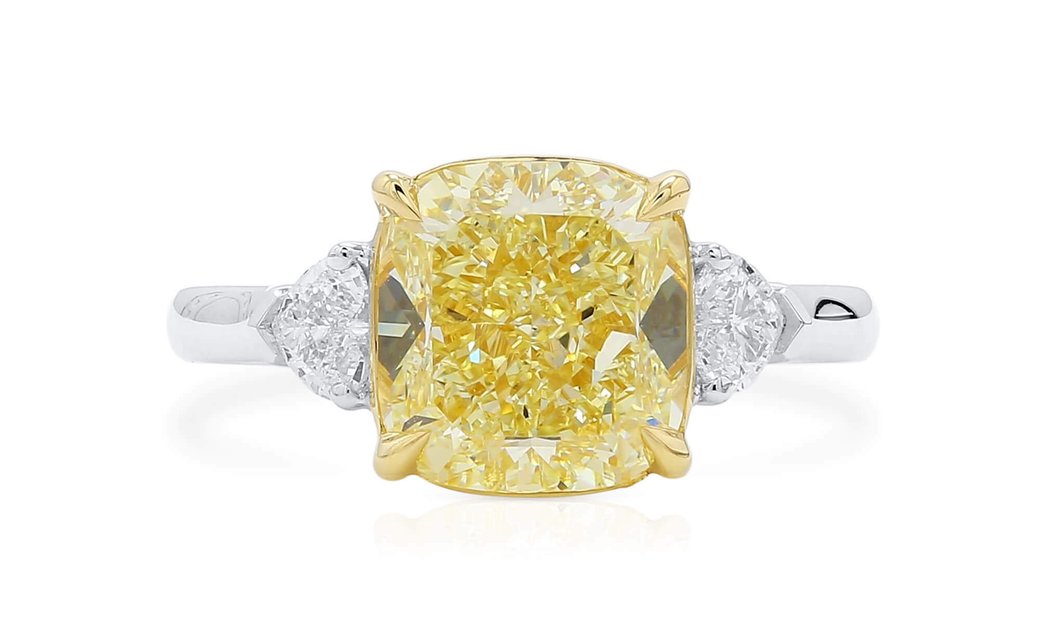 Fancy Light Yellow Diamond Ring, 4.28 Ct. (4.67 Ct. TW), Cushion shape, GIA Certified, 6214875982