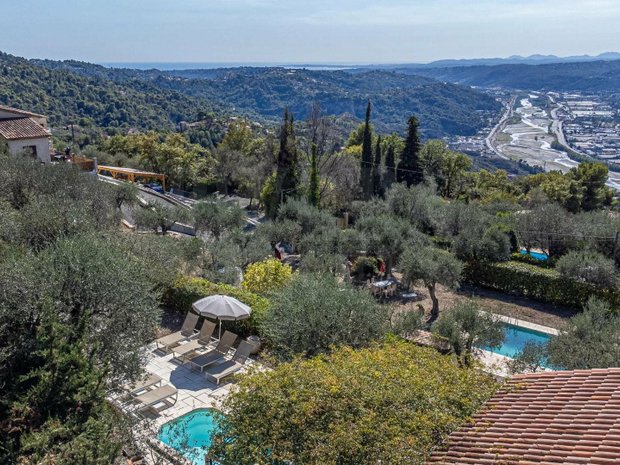 Luxury sea view homes for sale in Castagniers, Provence-Alpes-Côte d ...