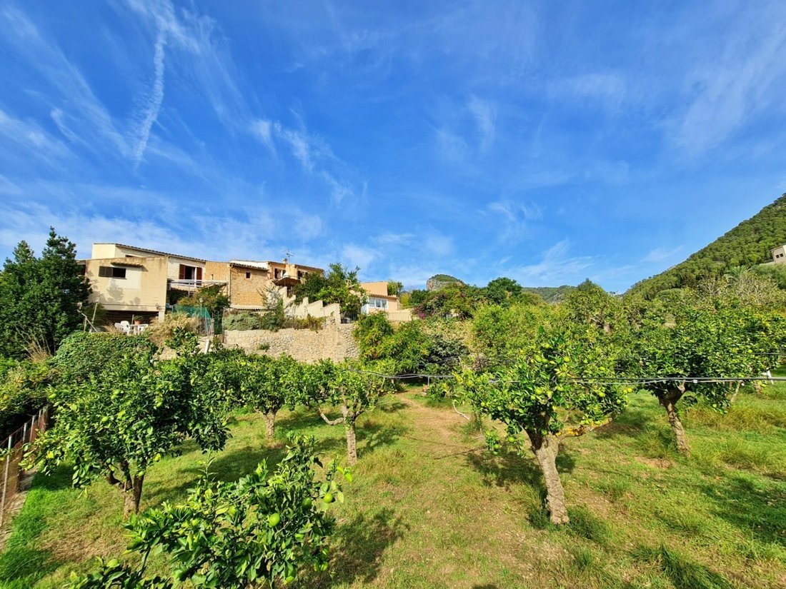 Town House With Garden For Sale In Alaro In Alaró, Balearic Islands, Spain For Sale (12243073)