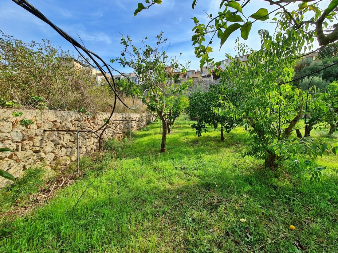 Town House With Garden For Sale In Alaro In Alaró, Balearic Islands, Spain For Sale (12243073)