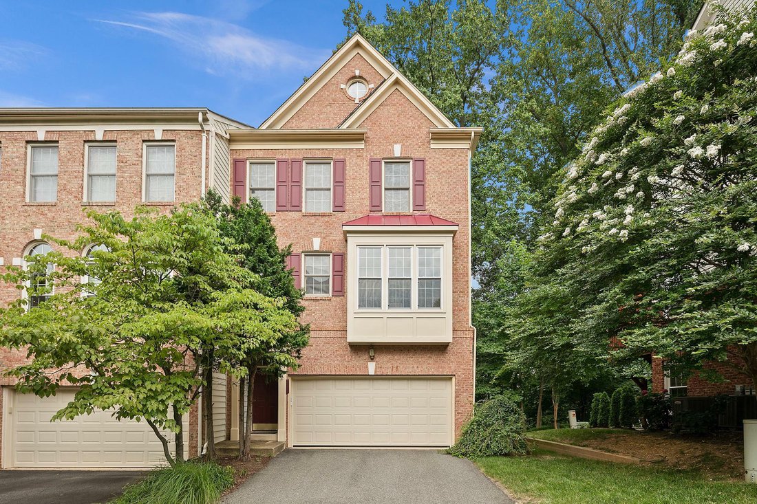 5416 Chieftain Cir In Lincolnia, Virginia, United States For Sale