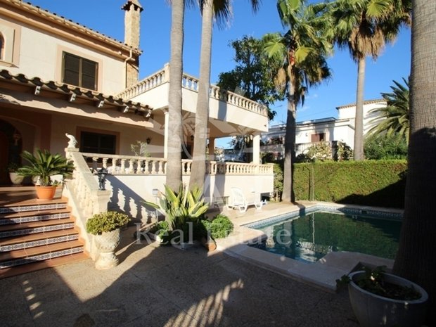 Villa in Ses Palmeres, Illes Balears, Spain 1