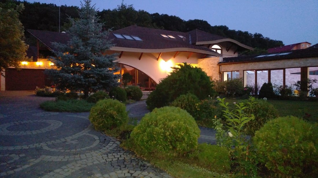 House in Bistrița, Bistrița-Năsăud County, Romania 3 - 12252482