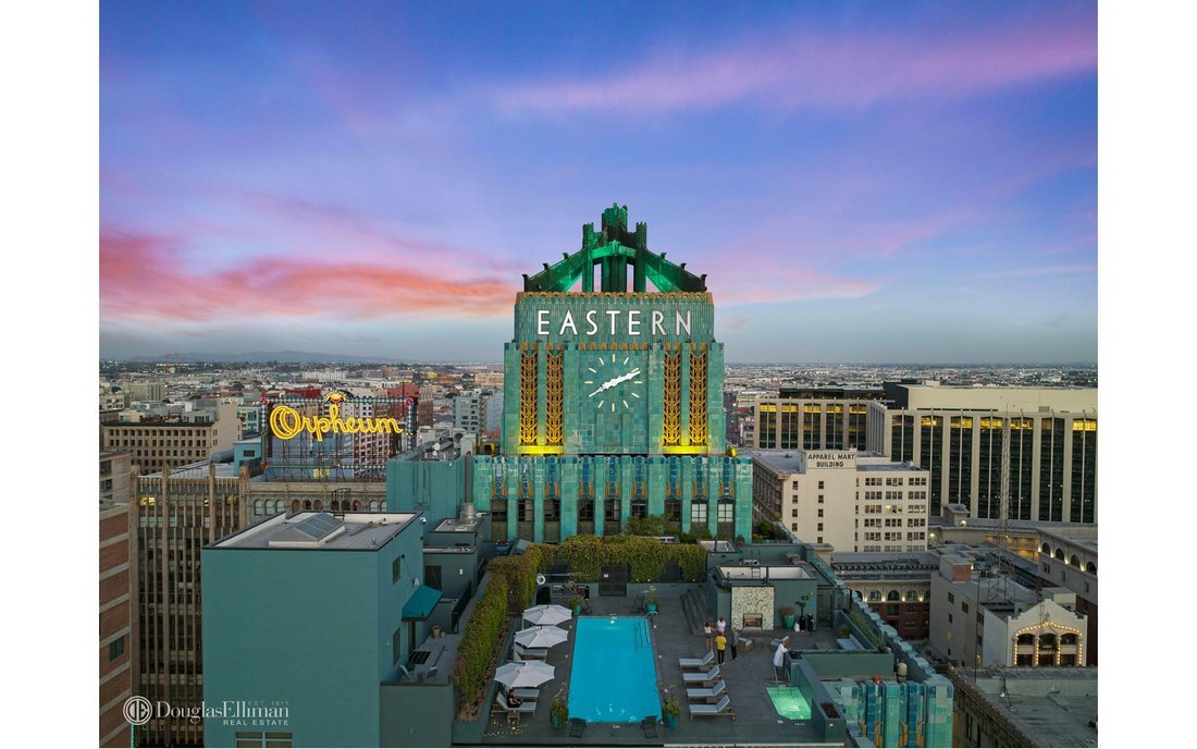 Condo Los Angeles In Los Angeles, California, United States For Sale