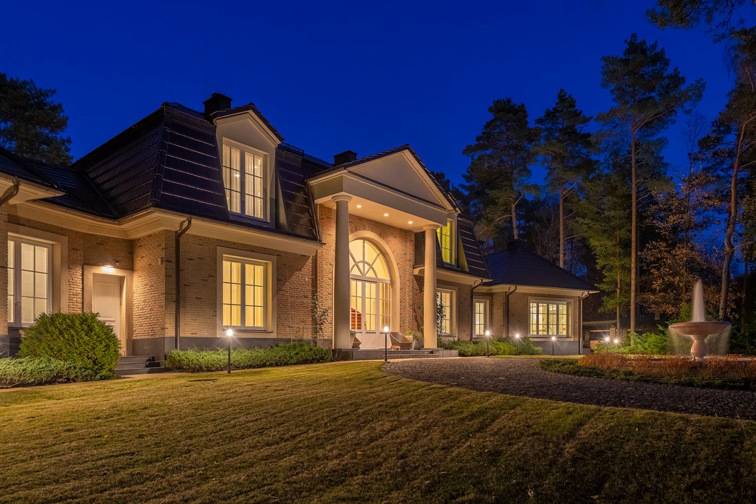 Extraordinary House Surrounded By Nature In Vilnius, Vilnius County, Lithuania For Sale (12252571)