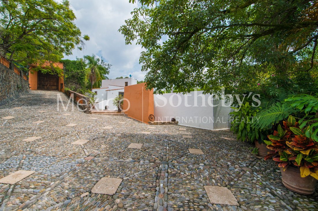 Casa Vergel Cuernavaca In Cuernavaca, Morelos, Mexico For Sale (12252737)