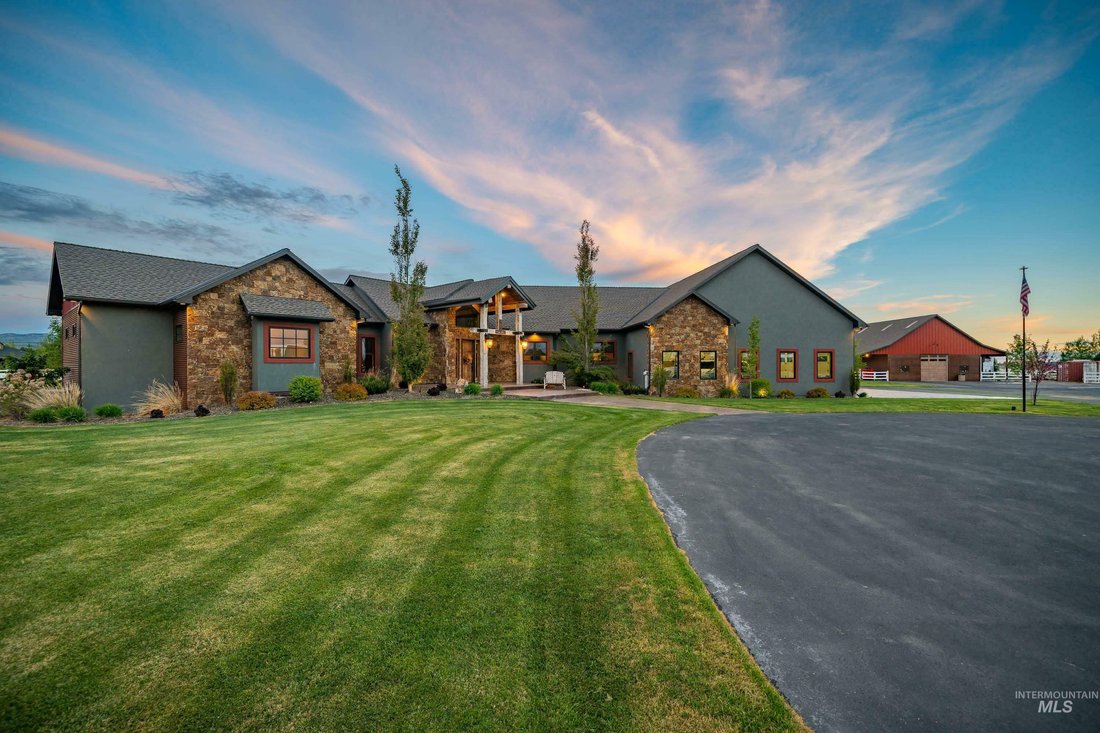 Domaine De Luxe Construit Sur Mesure Dans Shelley, Idaho, états Unis à