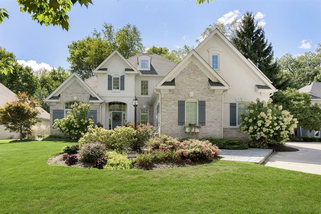 5 Bedrooms Single Family Detached In Westfield, Indiana, United States