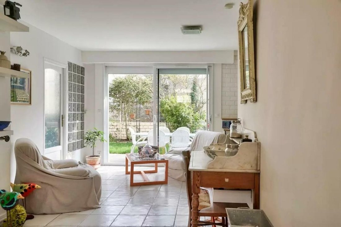 House in Gennevilliers, Ile-de-France, France 3 - 12257779