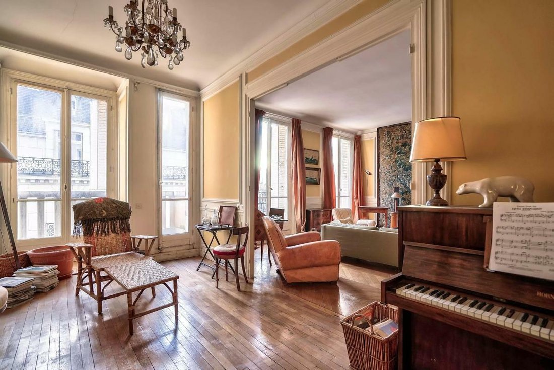 Apartment in Gros Caillou, Paris 7e Arrondissement, Paris 4 - 12257785