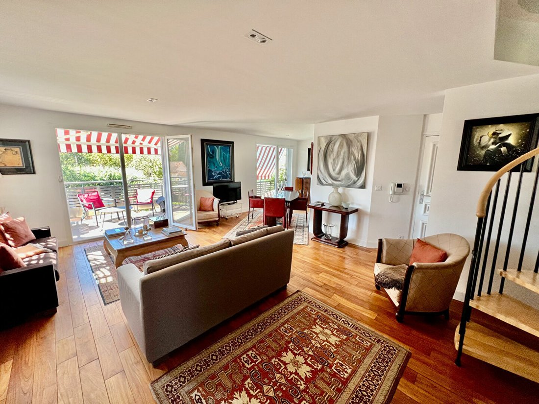 Appartement Frejus 3 Pièce(s) 102 In Fréjus, Provence Alpes Côte D'azur