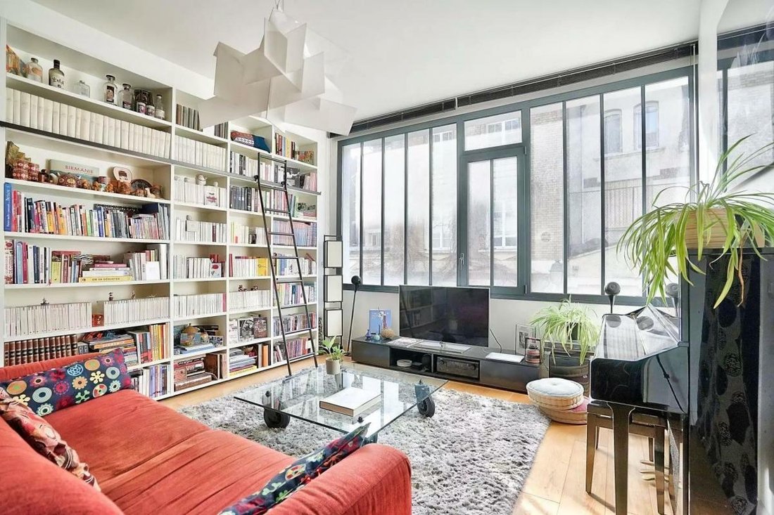 Apartment in Place des Fêtes, Paris 19e Arrondissement, Paris 2 - 12257791
