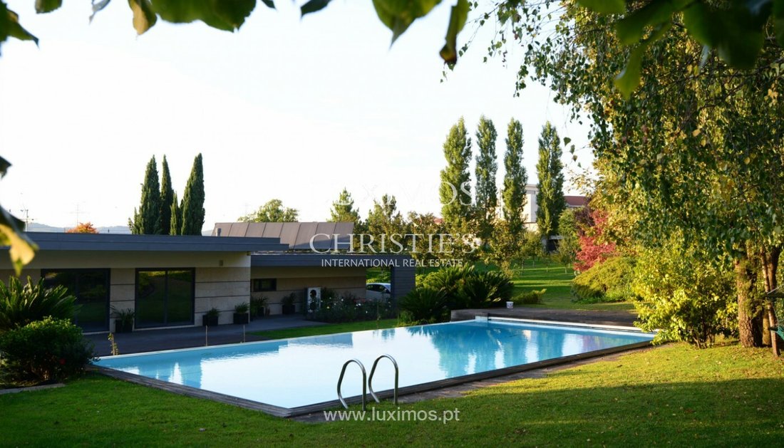 Villa in Campo e Sobrado, Porto District, Portugal 2 - 12258523