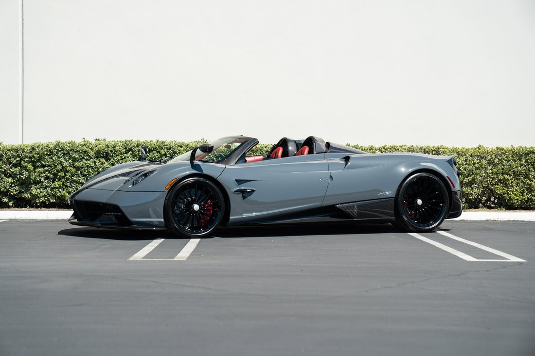 Hot Rod in Beverly Hills, California, United States 2 - 12043587