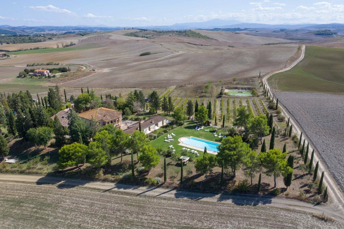 Maisons de campagne à Monteroni d'Arbia, Toscane, Italie 2 - 11759973