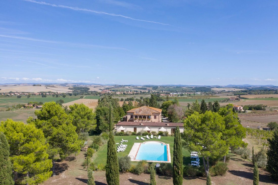 Maisons de campagne à Monteroni d'Arbia, Toscane, Italie 1 - 11759973