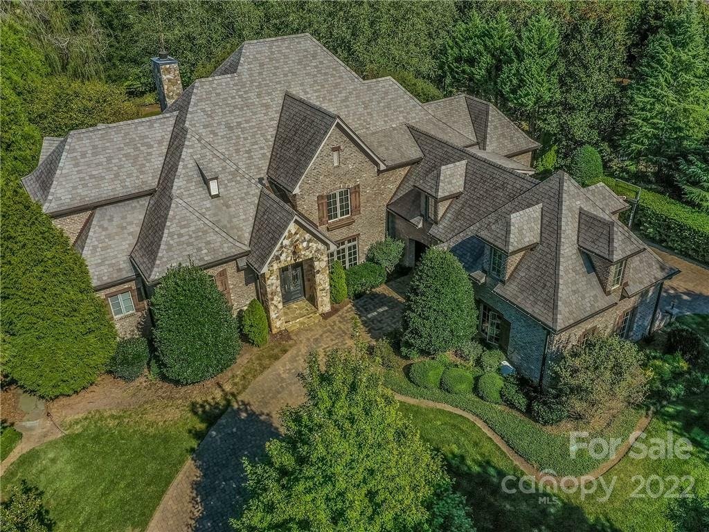 5 Bedrooms Single Family Detached In Waxhaw, North Carolina, United