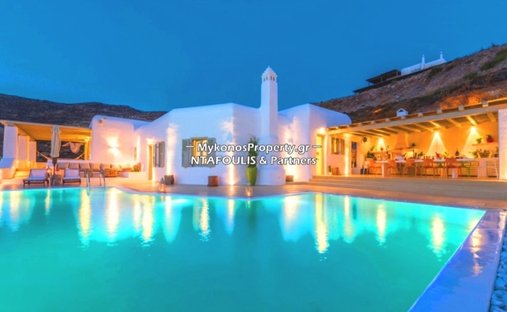 Villa in Ano Mera Community, Aegean, Greece 1