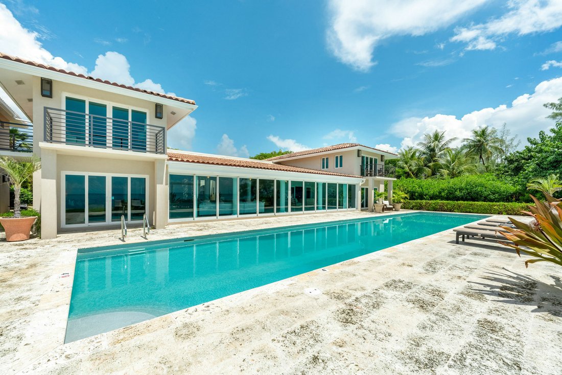 Gated, 6 Bedroom, Cayman Villa With In Town, Town, Cayman